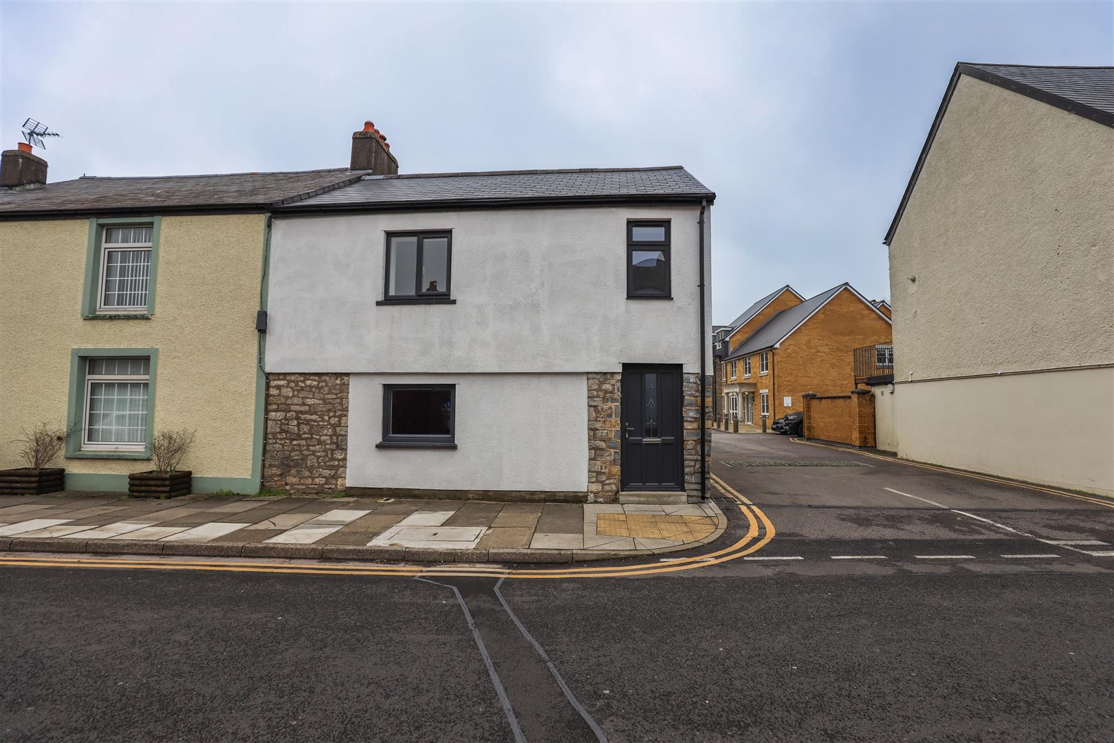5 Westgate, Cowbridge, Vale of Glamorgan, CF71 7AQ